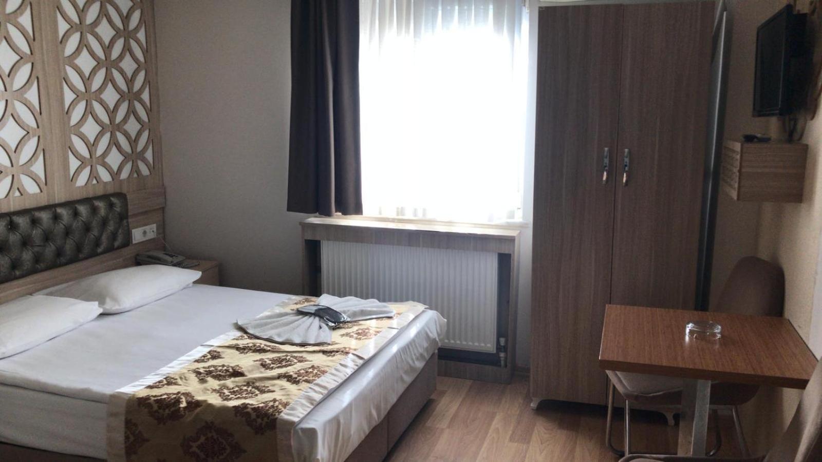 Fors Oda ve Kahvaltı 3*